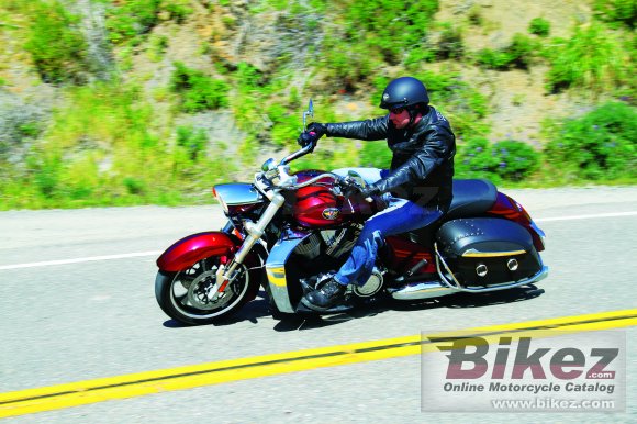 2011 Victory Cross Roads photo